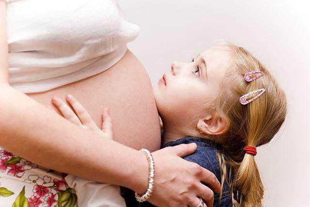 上海九院试管婴儿技术解析：成功率与费用一览